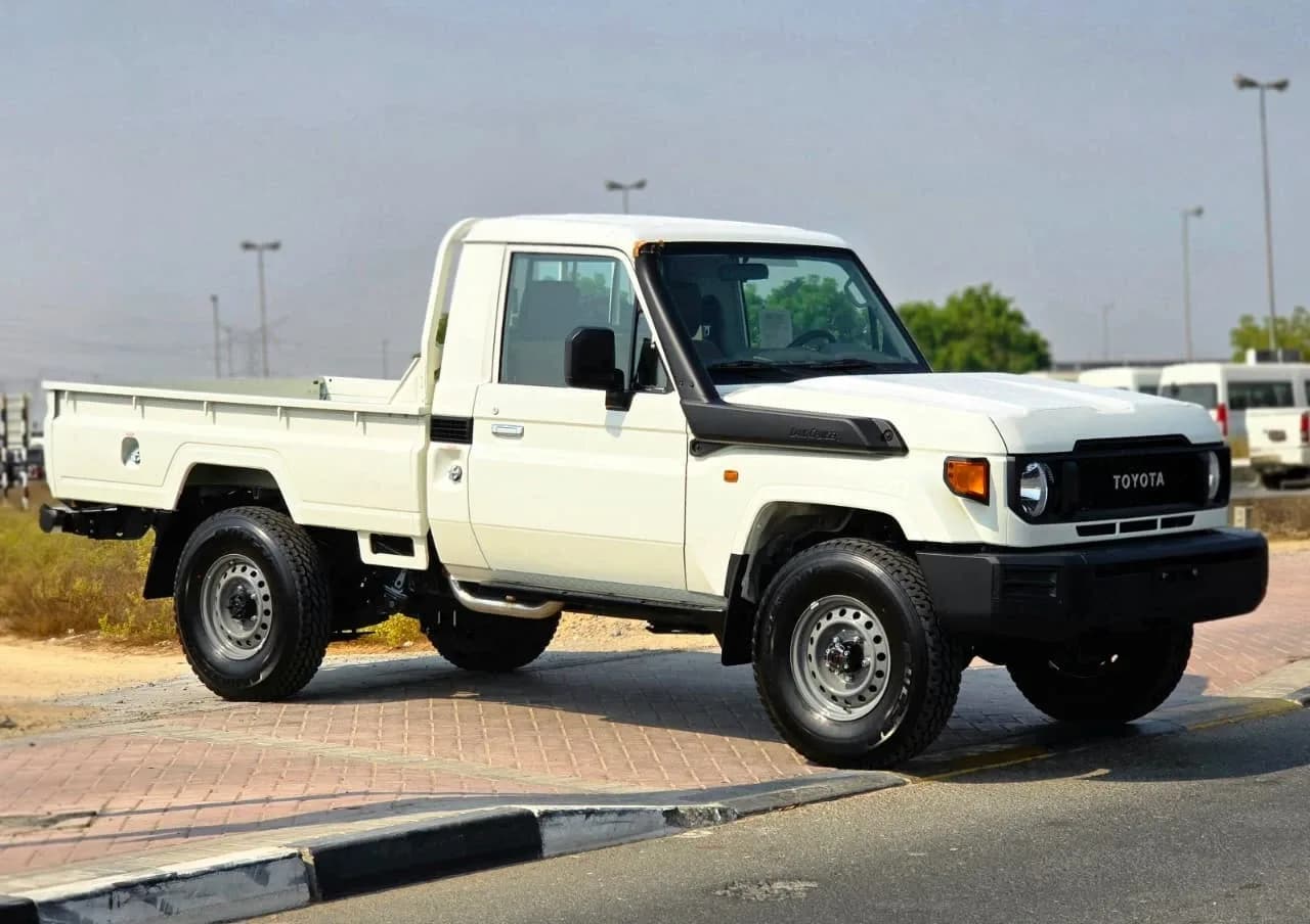 2025 Toyota LC 79