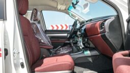 
										TOYOTA HILUX DC 2.7L GLX M/T 4X4 (PETROL) MY25 full									