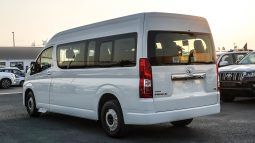 
										TOYOTA HIACE PETROL HIGHROOF 3.5 AUTO GL full									