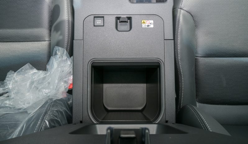 
								TOYOTA PRADO PETROL 2.4T LUXURY – BLACK INSIDE BLACK full									