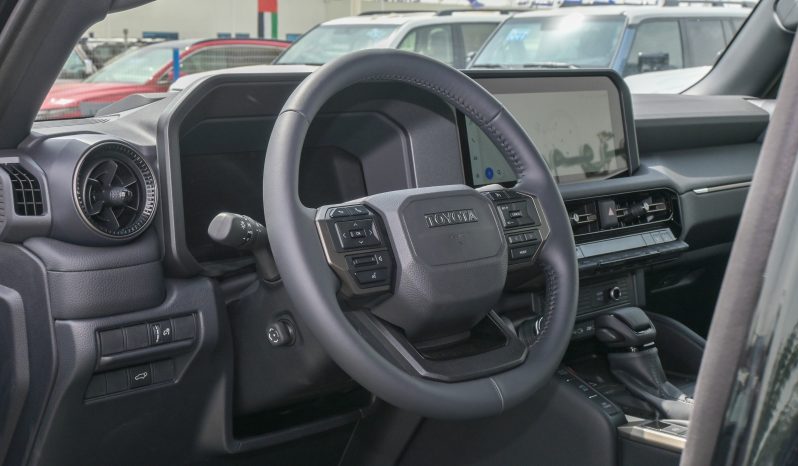 
								TOYOTA PRADO PETROL 2.4T ADVENTURE – SUNROOF – BLACK INSIDE BLACK full									