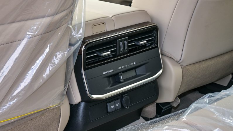 Toyota Land Cruiser LC300 GXR 4.0L V6 Petrol