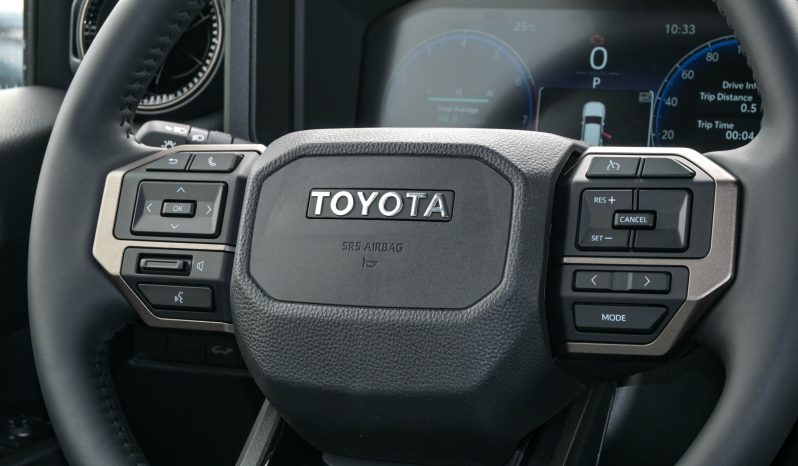 
								TOYOTA PRADO PETROL 2.4T ADVENTURE – NO SUNROOF  – BLACK full									