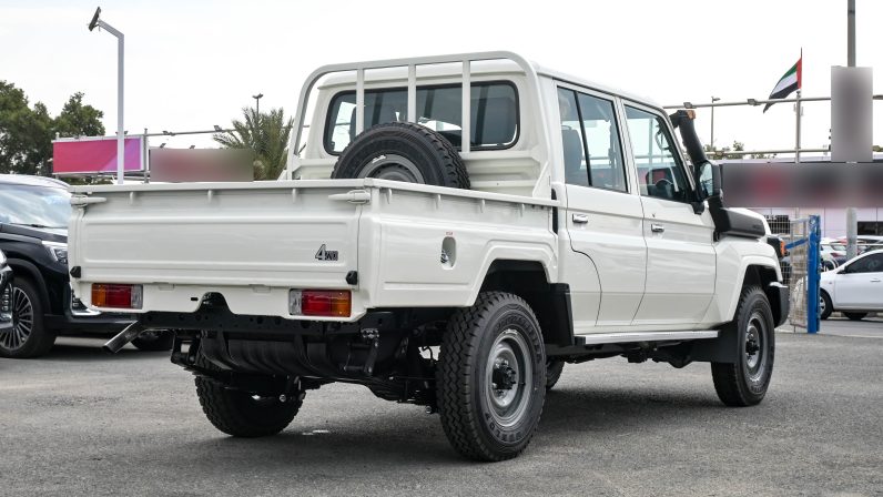 TOYOTA LC79 4.2 DC – MT – DIESEL –  STANDARD