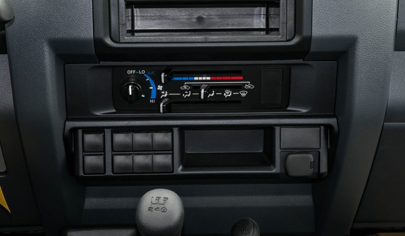 
								TOYOTA LC79 4.2 DC – MT – DIESEL –  STANDARD full									