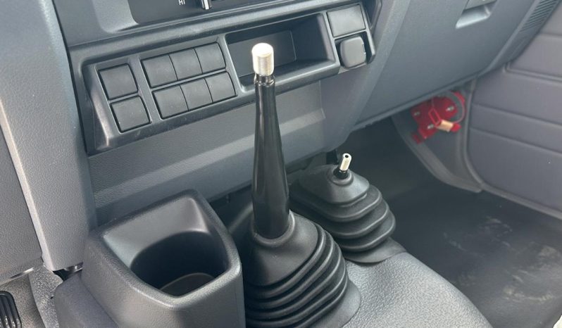 
								TOYOTA LC79 4.2 DC – MT – DIESEL – DIFF LOCK full									