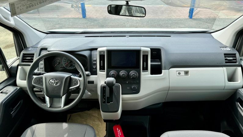 TOYOTA HIACE HIGHROOF PETROL AUTO 3.5 – AL FUTAIM – 2025 MODEL -WHITE
