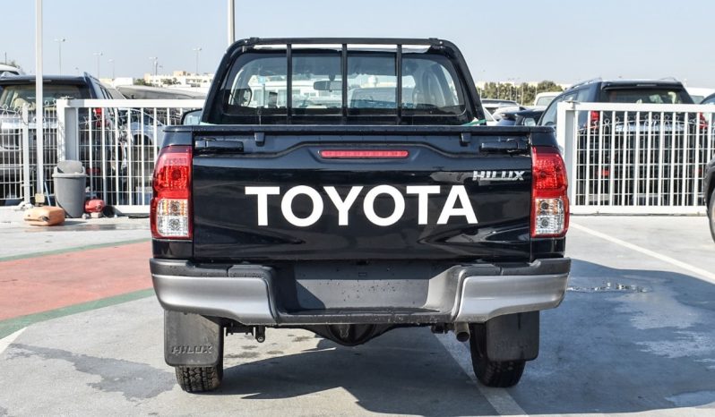 
								TOYOTA HILUX DIESEL 2.4 – BASIC OPTION – BLACK full									