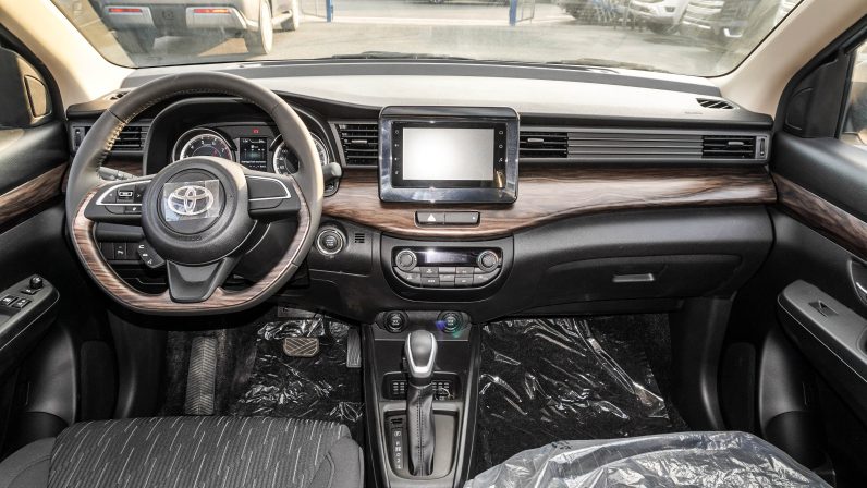 TOYOTA RUMION DELUXE 1.5 – CPS – SILVER