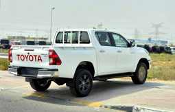 
										TOYOTA HILUX DIESEL 2.4 DOUBLE CABIN – MT – HIGH OPTIONS – PUSH START – 2025 – WHITE INSIDE RED – NON GCC full									