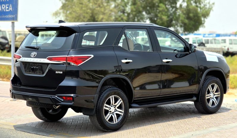 
								TOYOTA FORTUNER 2.7 – G A/T – DIGITAL A.C – BLACK INSIDE TAN – 2025 MODEL – OMANI full									