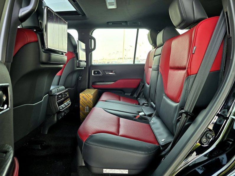 TOYOTA LC300 PETROL 3.5L VXR – Z – RADAR – FULLY LOADED – 2025 MODEL – BLACK INSIDE BLACK/RED – OMANI