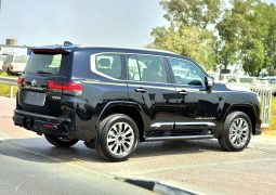 
										TOYOTA LC300 PETROL 3.5L VXR – Z – RADAR – FULLY LOADED – 2025 MODEL – BLACK INSIDE BLACK/RED – OMANI full									
