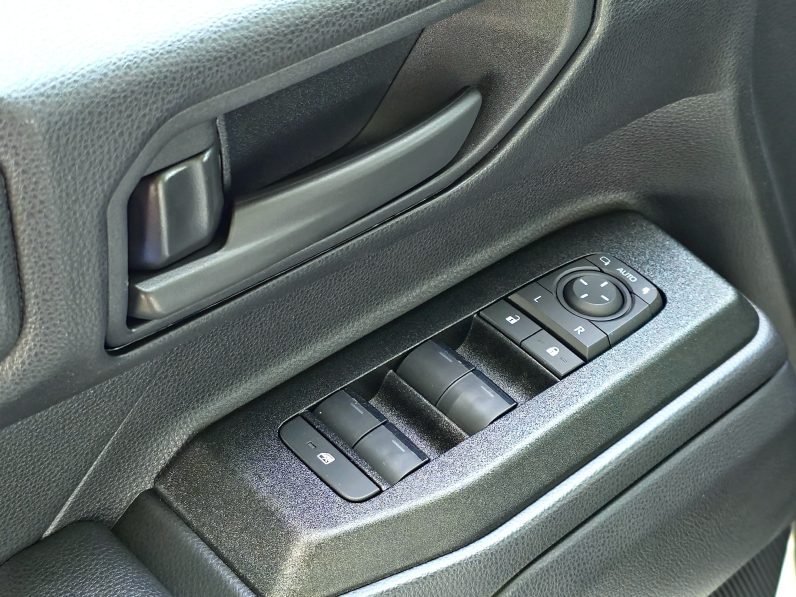 TOYOTA PRADO PETROL 2.4T – URBAN – E – FULLY BASIC – 2025 MODEL – BLACK INSIDE BLACK – OMANI