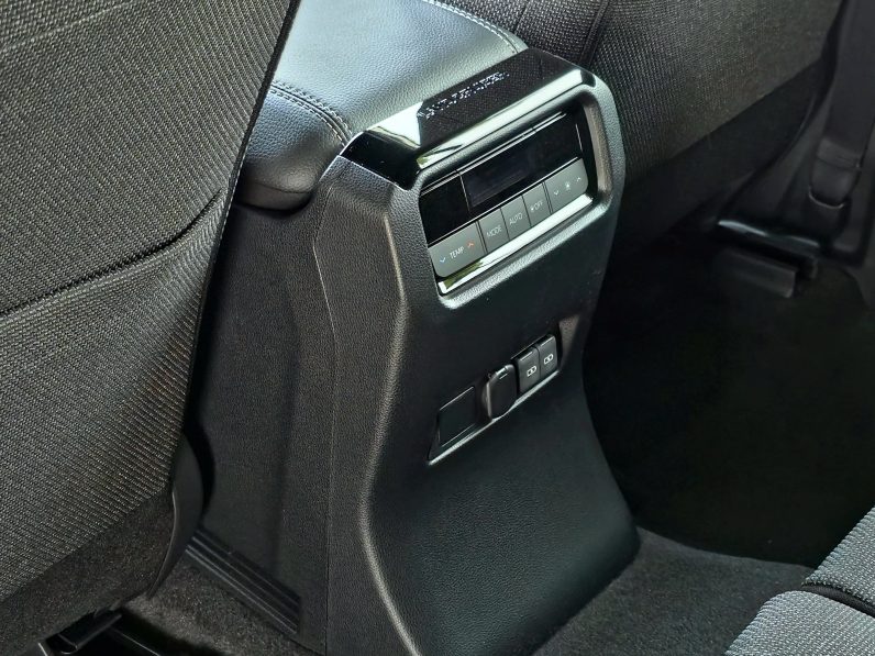 TOYOTA PRADO PETROL 2.4T – URBAN – E – FULLY BASIC – 2025 MODEL – BLACK INSIDE BLACK – OMANI