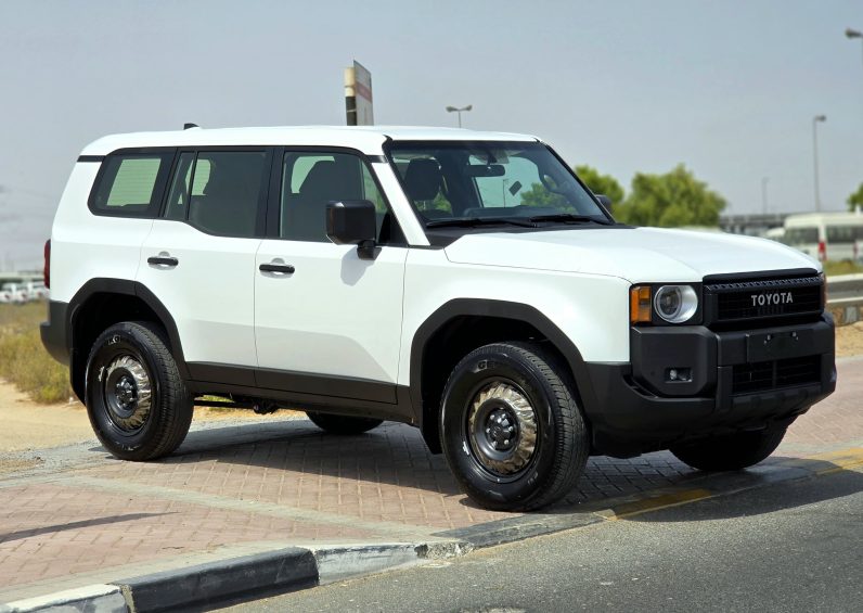 TOYOTA PRADO PETROL 2.4T – URBAN – E – FULLY BASIC – 2025 MODEL – WHITE INSIDE BLACK – OMANI
