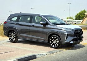 TOYOTA VELOZ 1.5L – FULL OPTIONS – 2025 MODEL – GREY INSIDE BLACK – OMANI