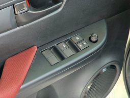 
										TOYOTA HILUX DIESEL 2.4 NARROW – M/T – BASIC – POWER WINDOWS – 2025 MODEL – WHITE INSIDE RED – OMANI full									