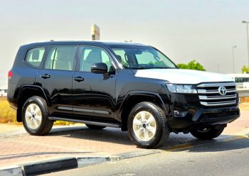 TOYOTA LC300 GXR – G – 3.5L – WITHOUT SUNROOF – 18 ALLOY WHEELS – DRIVER POWER SEAT – 2025 MODEL – BLACK INSIDE BEIGE – OMANI