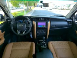 
										TOYOTA FORTUNER PETROL 2.7 – MANUAL A.C – ALLOY WHEELS – 2025 MODEL – WHITE INSIDE BROWN – YEMEN SPECS full									