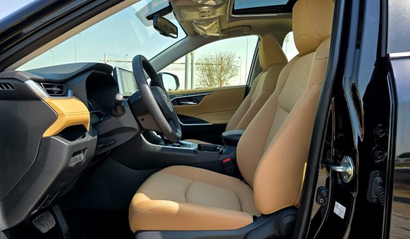 
								TOYOTA RAV4 2.5 HYBRID – XLE – G – MID OPTIONS – 2025 MODEL – BLACK INSIDE BEIGE – GCC SPECS full									