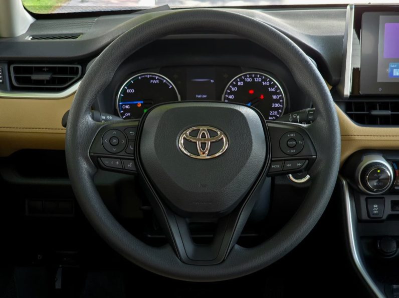TOYOTA RAV4 2.5 HYBRID – XLE – G – MID OPTIONS – 2025 MODEL – WHITE INSIDE BEIGE – GCC SPECS