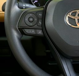 
										TOYOTA RAV4 2.5 HYBRID – XLE – G – MID OPTIONS – 2025 MODEL – BLACK INSIDE BEIGE – GCC SPECS full									