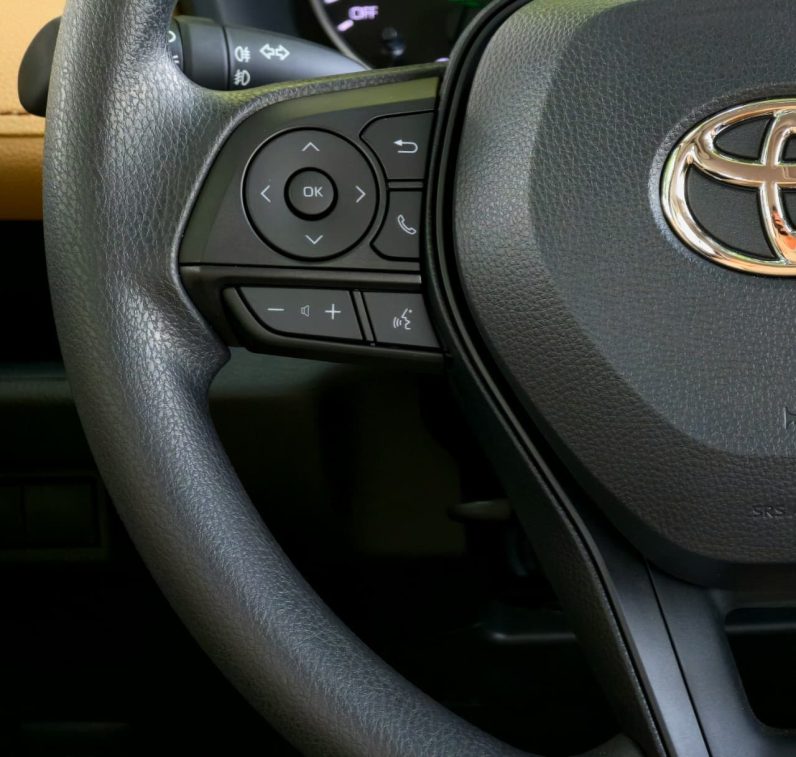 TOYOTA RAV4 2.5 HYBRID – XLE – G – MID OPTIONS – 2025 MODEL – WHITE INSIDE BEIGE – GCC SPECS