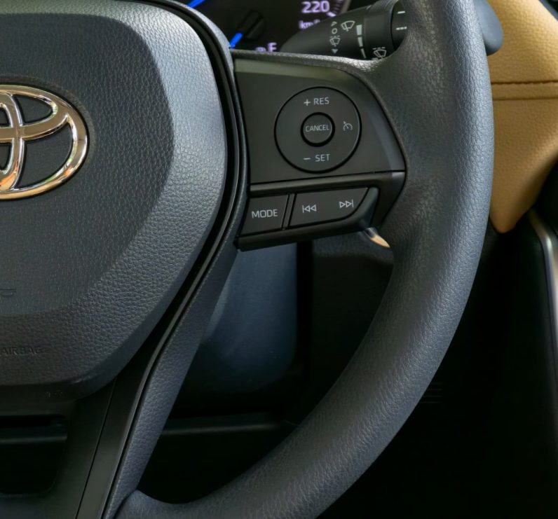 TOYOTA RAV4 2.5 HYBRID – XLE – G – MID OPTIONS – 2025 MODEL – WHITE INSIDE BEIGE – GCC SPECS