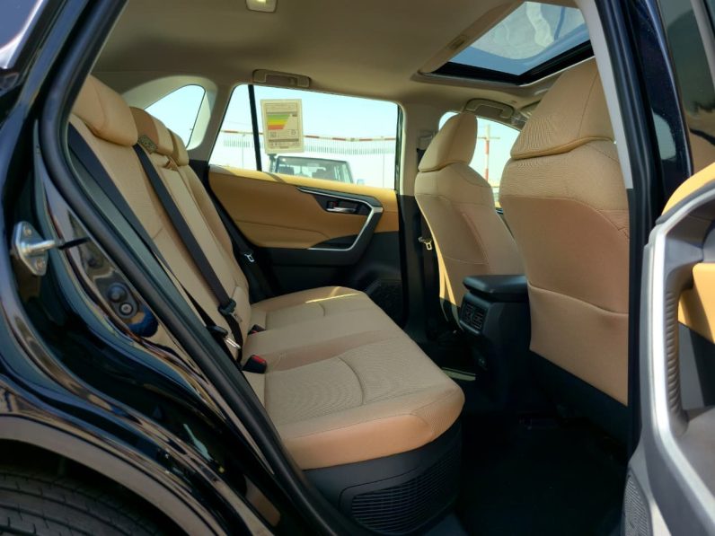 TOYOTA RAV4 2.5 HYBRID – XLE – G – MID OPTIONS – 2025 MODEL – BLACK INSIDE BEIGE – GCC SPECS