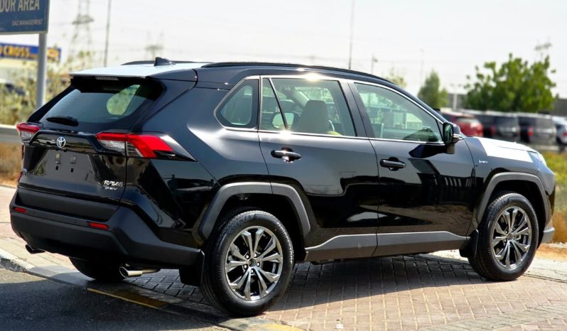 
								TOYOTA RAV4 2.5 HYBRID – XLE – G – MID OPTIONS – 2025 MODEL – BLACK INSIDE BEIGE – GCC SPECS full									