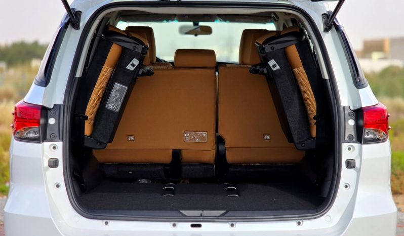 
								TOYOTA FORTUNER 2.4 DIESEL – STANDARD OPTIONS – 2025 MODEL – WHITE INSIDE BROWN – GCC SPECS full									