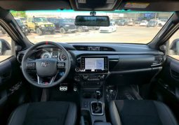 
										TOYOTA HILUX GR -S PETROL 4.0 – DIGITAL MIRROR – FULL OPTIONS – 2025 MODEL – WHITE INSIDE BLACK – GCC SPECS full									