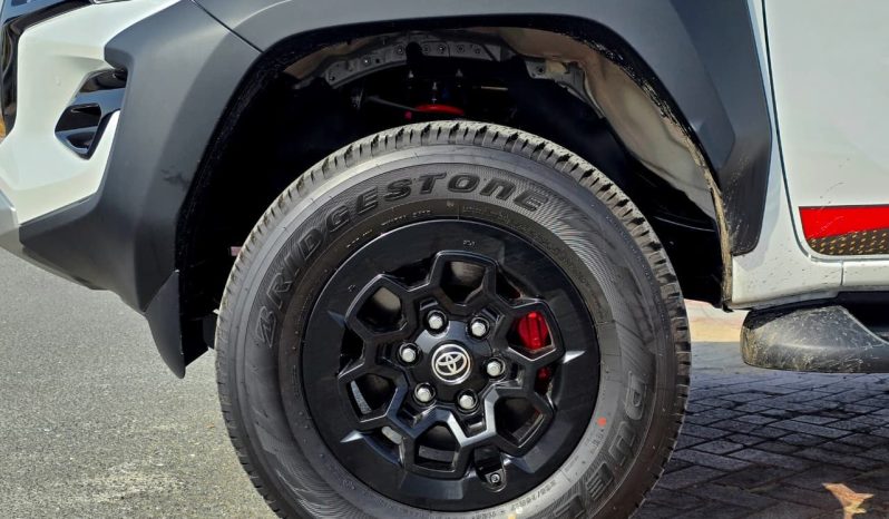 
								TOYOTA HILUX GR -S PETROL 4.0 – DIGITAL MIRROR – FULL OPTIONS – 2025 MODEL – WHITE INSIDE BLACK – GCC SPECS full									