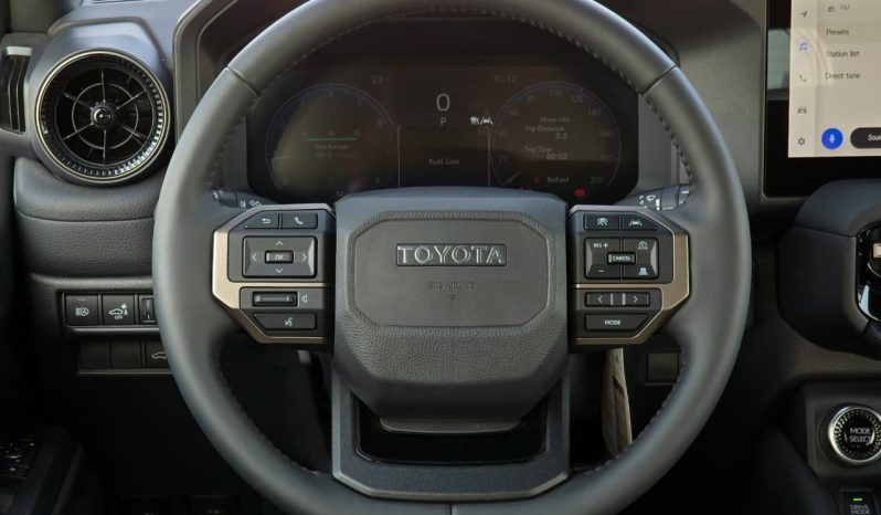 
								TOYOTA PRADO 2.4T PETROL – ADVENTURE HIGH PACKAGE – MEMORY SEATS – RADAR – HUD – 2025 MODEL – BLUE INSIDE BROWN full									