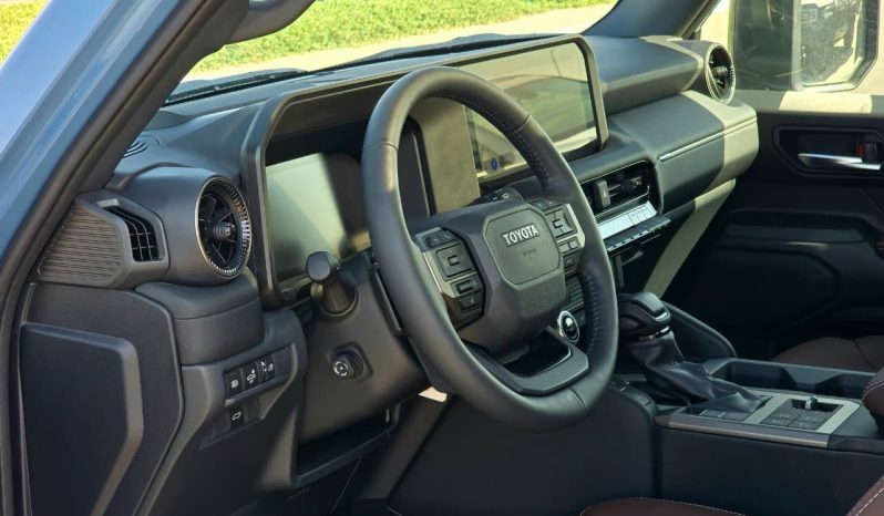 
								TOYOTA PRADO 2.4T PETROL – ADVENTURE HIGH PACKAGE – MEMORY SEATS – RADAR – HUD – 2025 MODEL – BLUE INSIDE BROWN full									