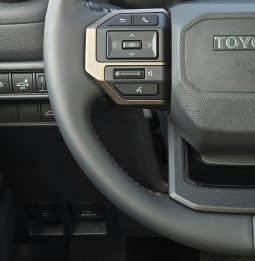 
										TOYOTA PRADO 2.4T PETROL – ADVENTURE HIGH PACKAGE – MEMORY SEATS – RADAR – HUD – 2025 MODEL – BLUE INSIDE BROWN full									