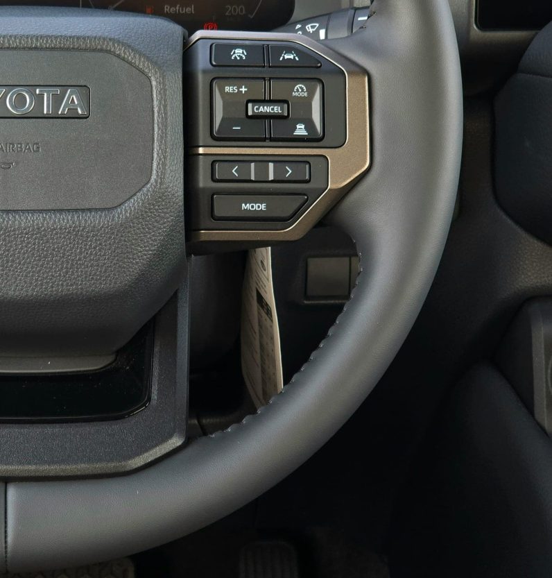 TOYOTA PRADO 2.4T PETROL – ADVENTURE HIGH PACKAGE – MEMORY SEATS – RADAR – HUD – 2025 MODEL – BLUE INSIDE BROWN