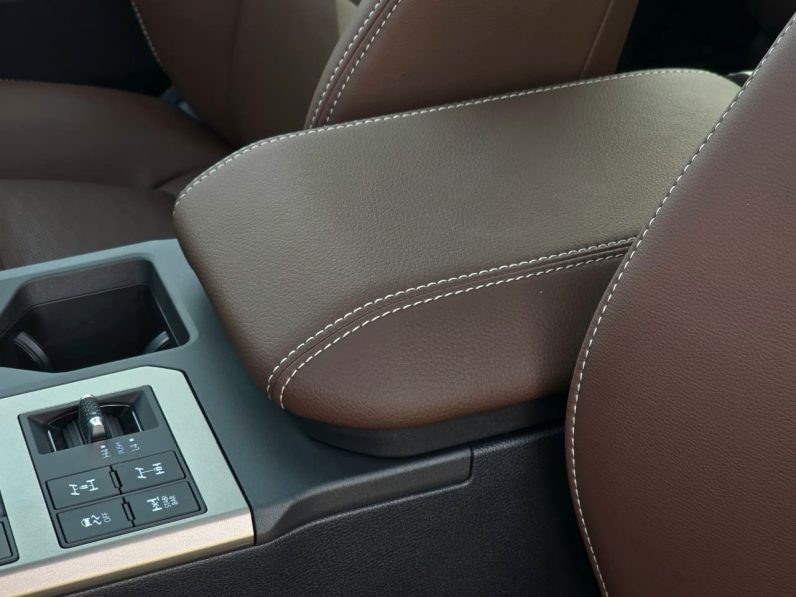 TOYOTA PRADO 2.4T PETROL – ADVENTURE HIGH PACKAGE – MEMORY SEATS – RADAR – HUD – 2025 MODEL – BLUE INSIDE BROWN