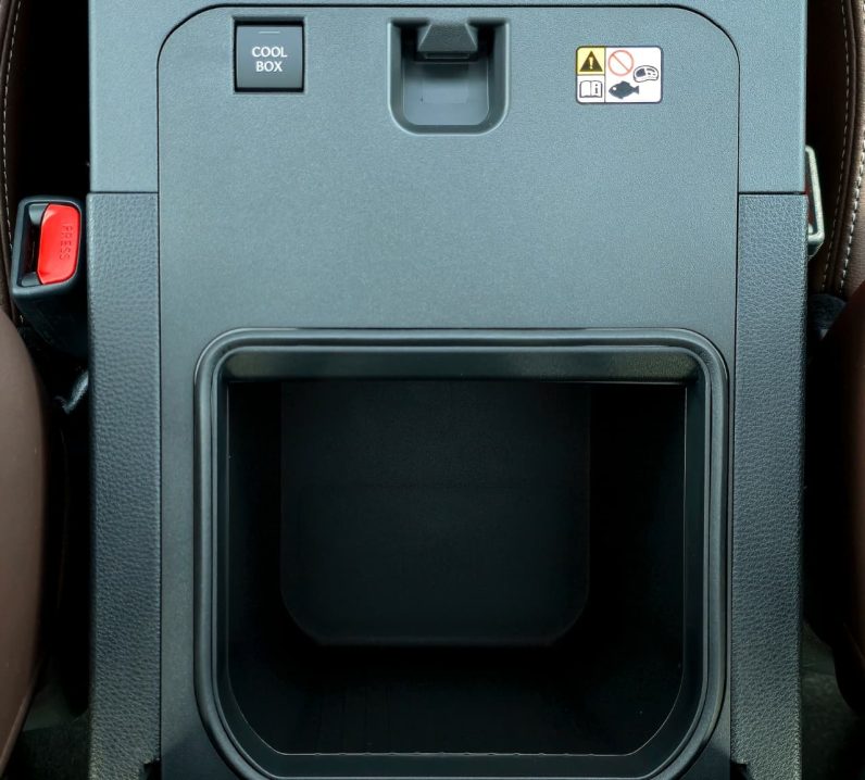 TOYOTA PRADO 2.4T PETROL – ADVENTURE HIGH PACKAGE – MEMORY SEATS – RADAR – HUD – 2025 MODEL – BLUE INSIDE BROWN