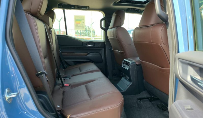 
								TOYOTA PRADO 2.4T PETROL – ADVENTURE HIGH PACKAGE – MEMORY SEATS – RADAR – HUD – 2025 MODEL – BLUE INSIDE BROWN full									