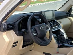
										TOYOTA LC300 4.0L PETROL – GXR MID – SUNROOF – 18” A/W – 2025 MODEL – WHITE INSIDE BEIGE full									