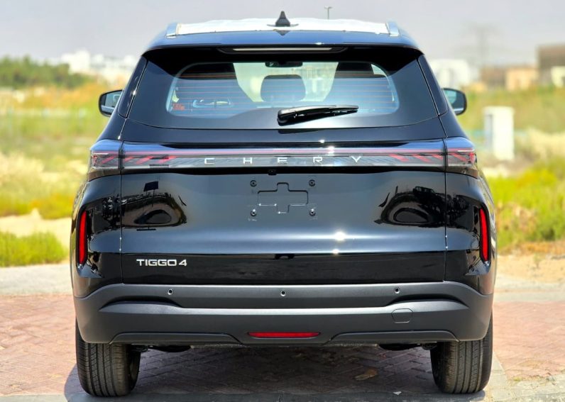 TIGGO 4 PRO – 1.5L – LUXURY SPECS – GCC – 2026 MODEL – BLACK INSIDE BLACK/RED – GCC SPECS