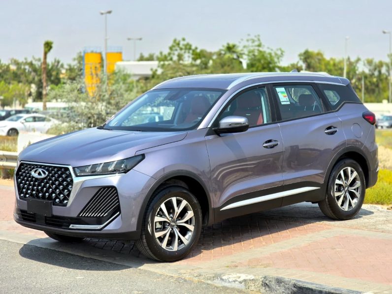 TIGGO 7 CHAMPION – 1.5T – PENORAMA – 360 CAMERA – LEATHER – DRIVER POWER SEAT – ALLOY WHEEL – GCC – 2026 MODEL – GRAY INSIDE RED – GCC SPECS