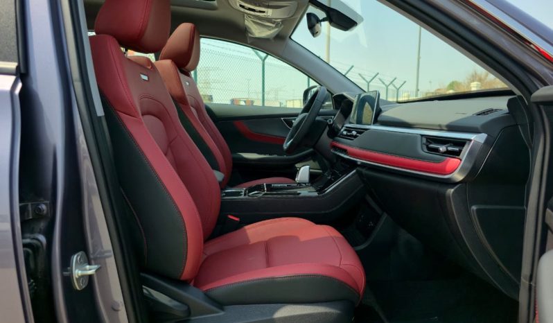 
								TIGGO 7 CHAMPION – 1.5T – PENORAMA – 360 CAMERA – LEATHER – DRIVER POWER SEAT – ALLOY WHEEL – GCC – 2026 MODEL – GRAY INSIDE RED – GCC SPECS full									